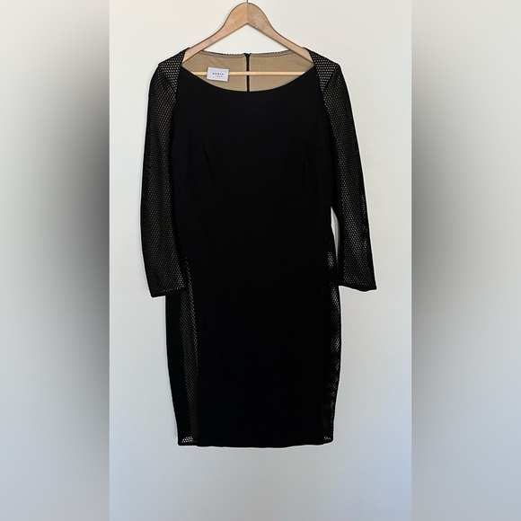 Akris Punto Women's Sz 10 Long Sleeve Netted Mesh Lined Sheath Midi Dress Black - Picture 1 of 10